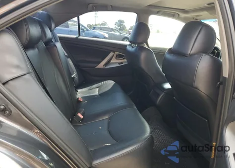 2007 Toyota Camry Le z USA, uszkodzony, nr VIN 4T1BK46K97U526175